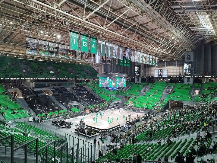 范赫克5200万转会热刺｜爱游戏体育首页（封面配图）